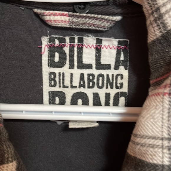 Billabong size L zip up sweater - Picture 2 of 4